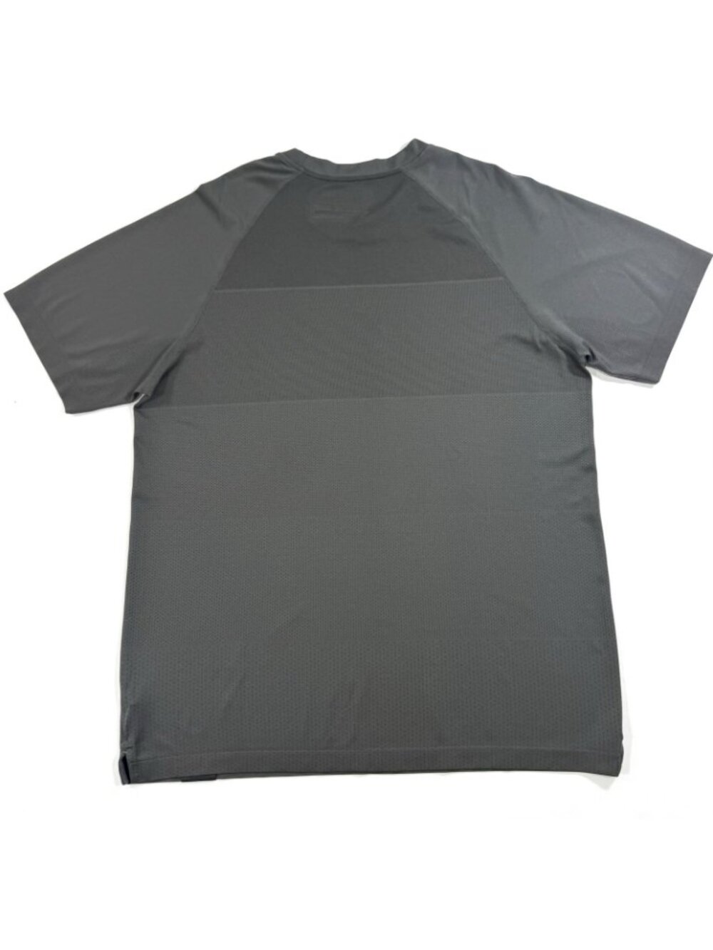 Legends Mens Shirt Size XL Short Sleeve Performance Lightweight Gym Running Gray - Picture 3 of 9